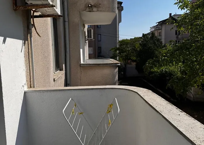 Гостьовий будинок Benadi 3*