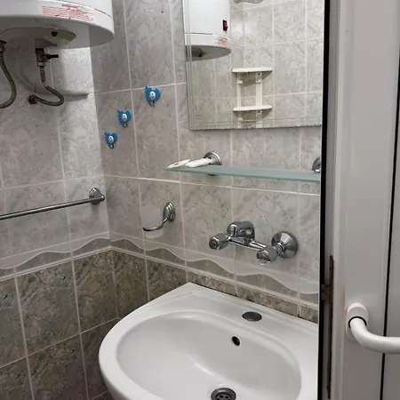 Benadi Guest house 3*