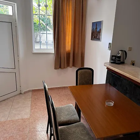 Benadi Guest house 3*